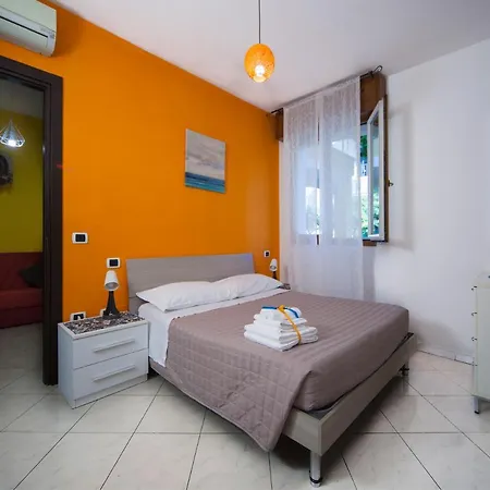 Yellow Apartmanhotel