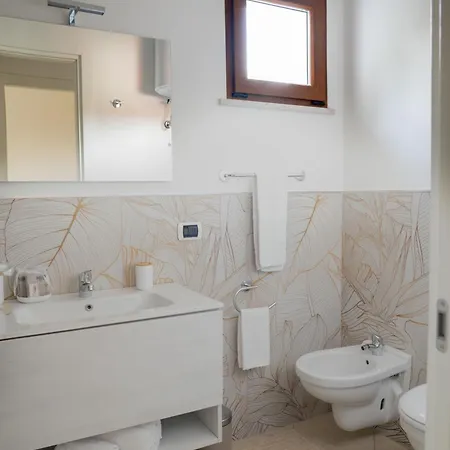 Hotel apartamentowy Yellow 3*