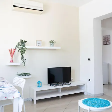 Aparthotel Yellow 3*