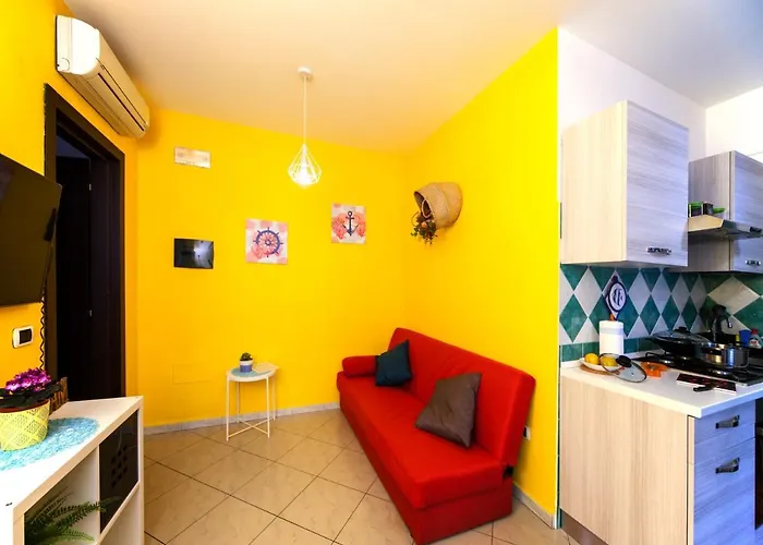 Yellow מלון דירות רימיני