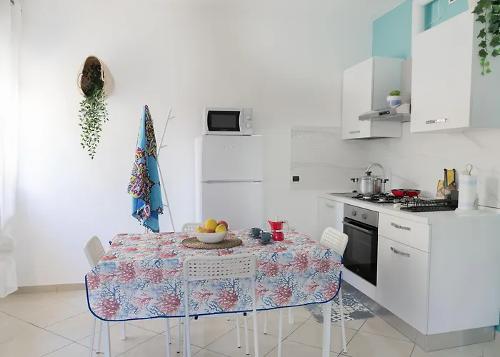 Yellow מלון דירות רימיני