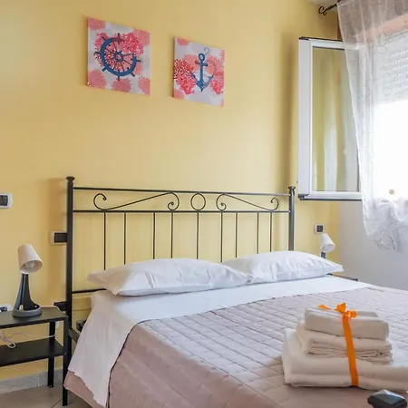 Yellow 3* Римини