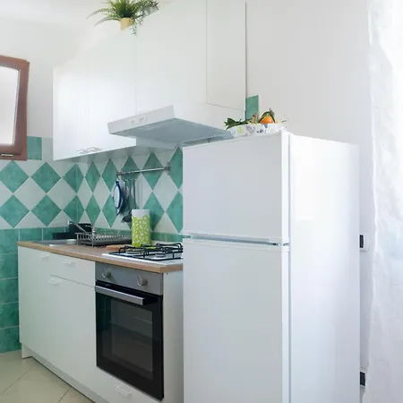 Апарт-отель Yellow 3*